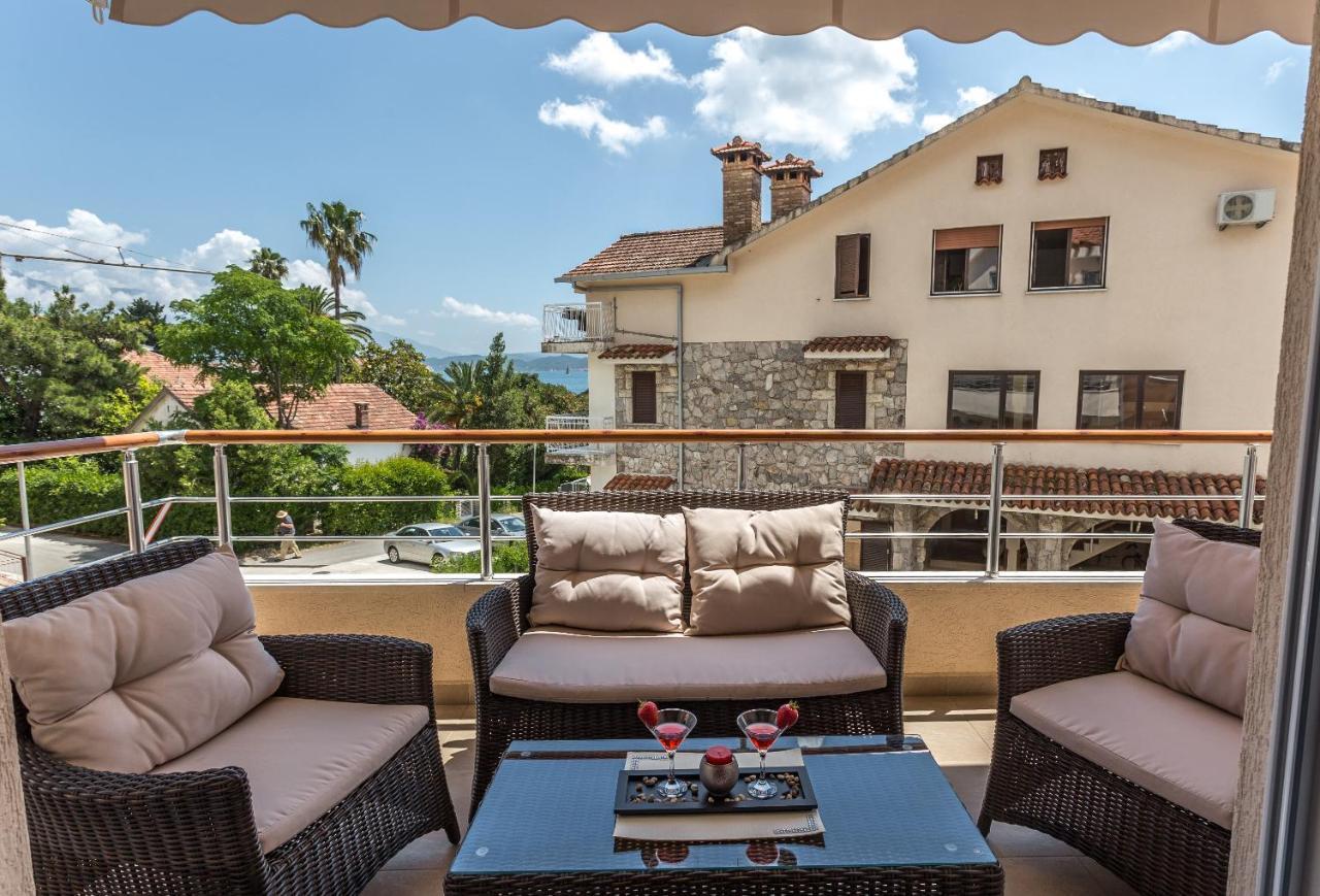 Apartments Rivijera تْشيرسيك نوفي المظهر الخارجي الصورة