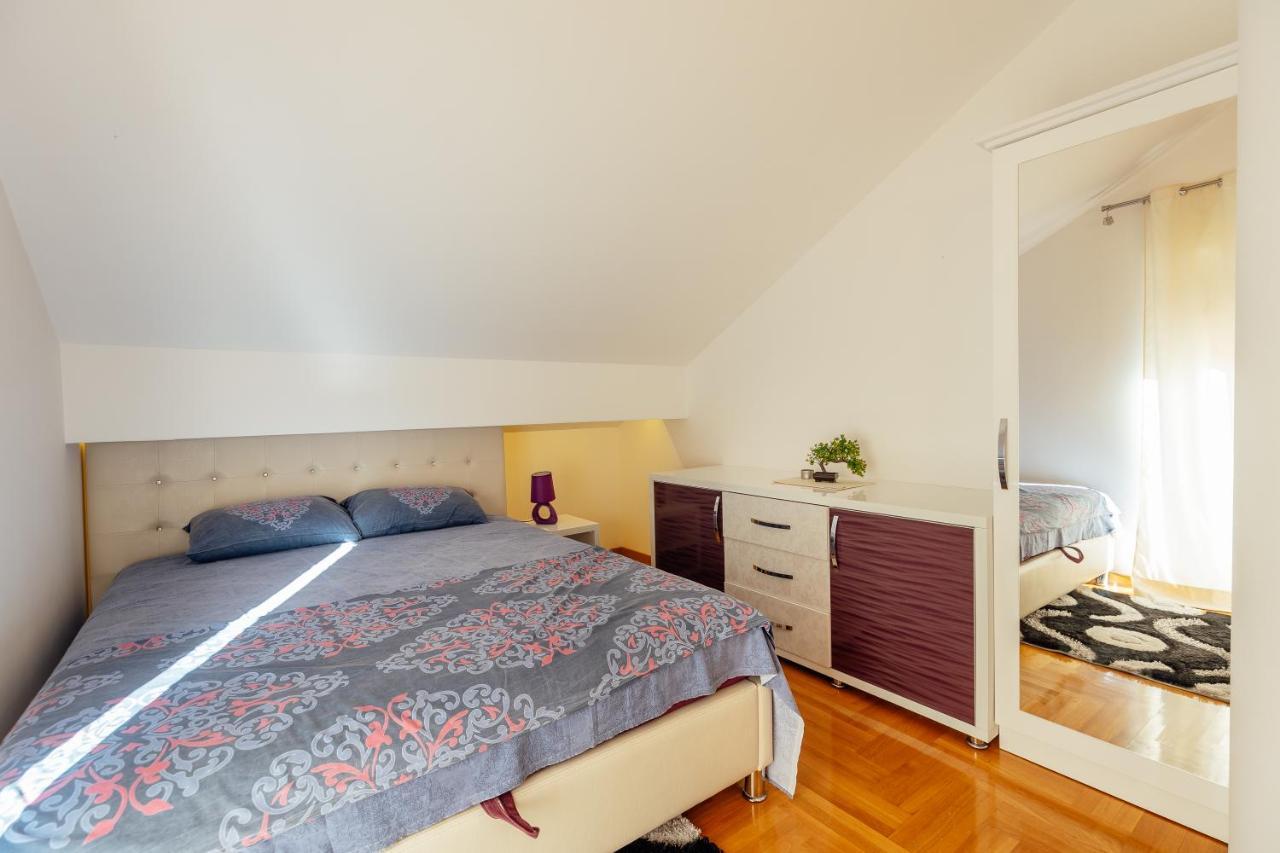 Apartments Rivijera تْشيرسيك نوفي المظهر الخارجي الصورة