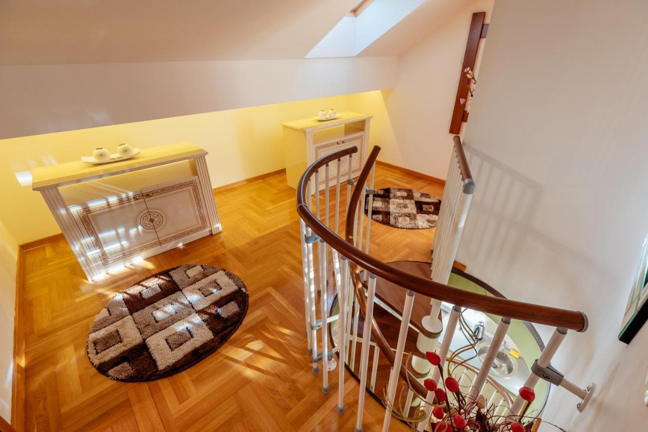Apartments Rivijera تْشيرسيك نوفي المظهر الخارجي الصورة