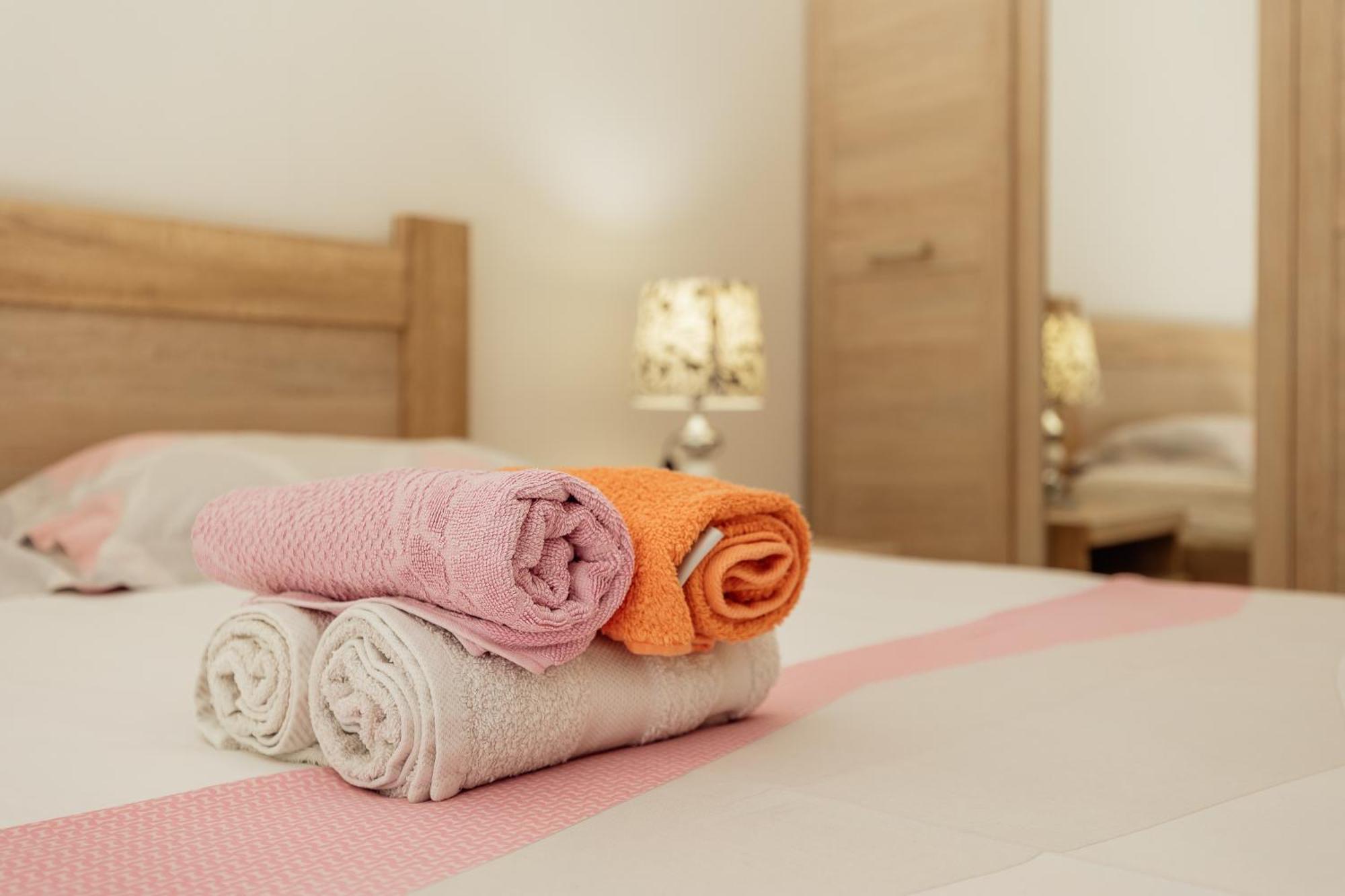 Apartments Rivijera تْشيرسيك نوفي المظهر الخارجي الصورة