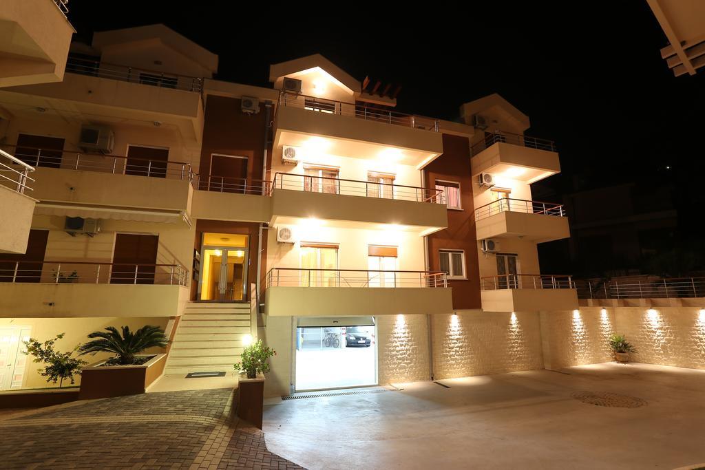 Apartments Rivijera تْشيرسيك نوفي المظهر الخارجي الصورة