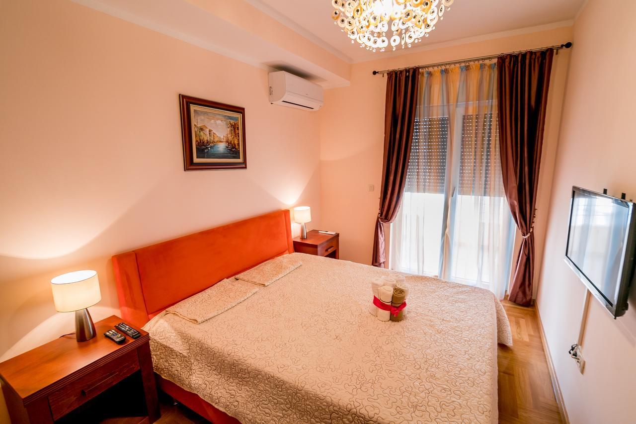 Apartments Rivijera تْشيرسيك نوفي المظهر الخارجي الصورة